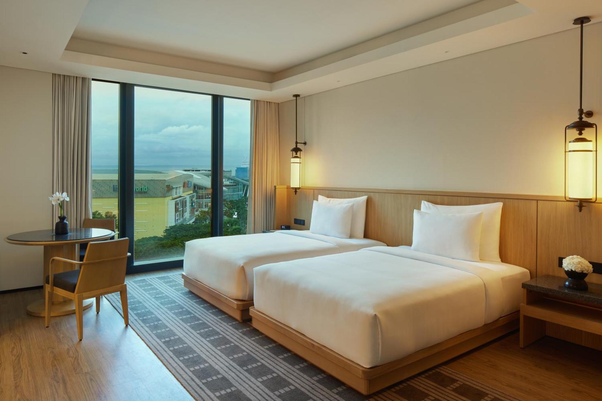 Tentrem Jakarta 5* Serpong